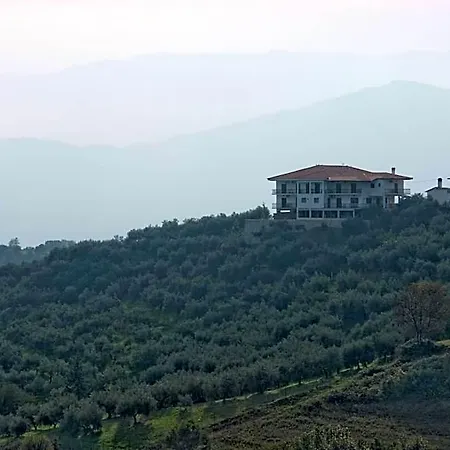 Hotel Arsenis