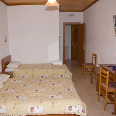 Szálloda Arsenis 3*