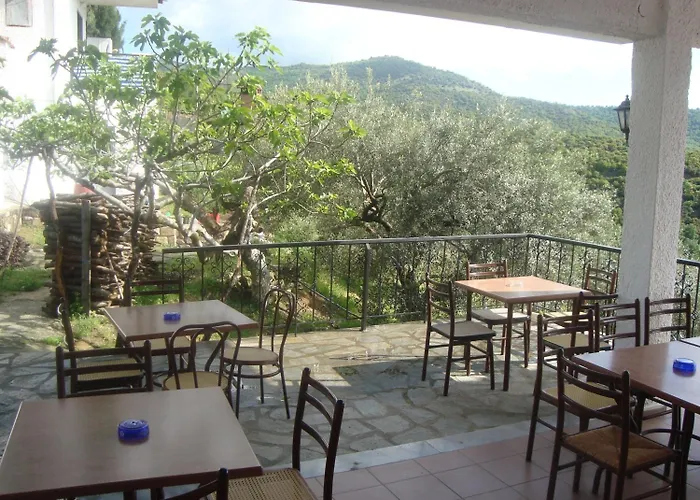 Szálloda Arsenis 3*