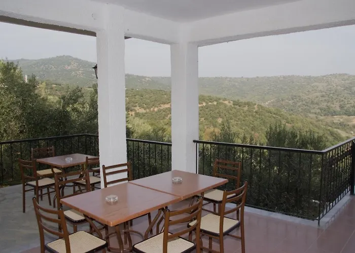 Arsenis Szálloda 3*